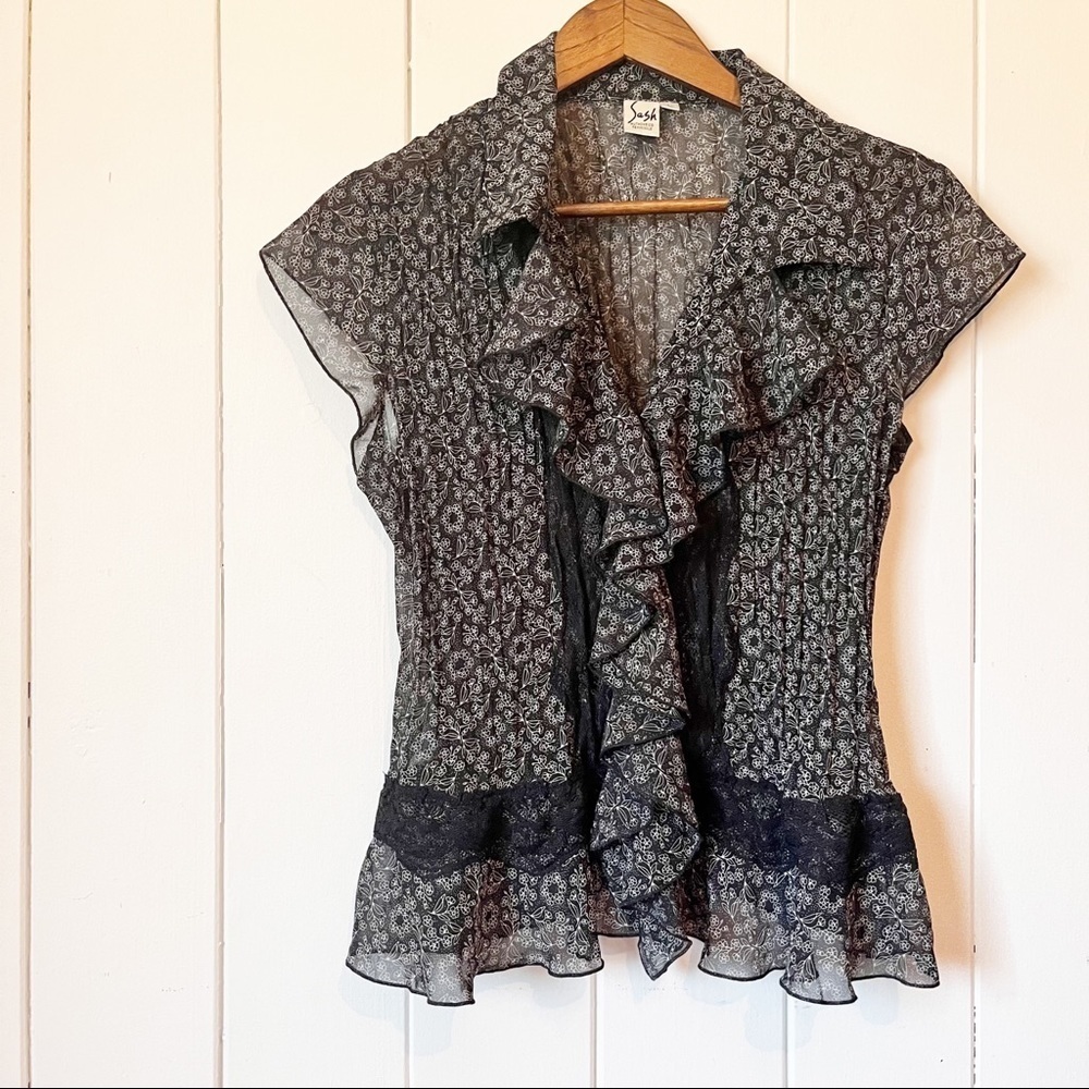 Sash Athentico Femminile Sheer Cap sleeve Blouse. Size Large.